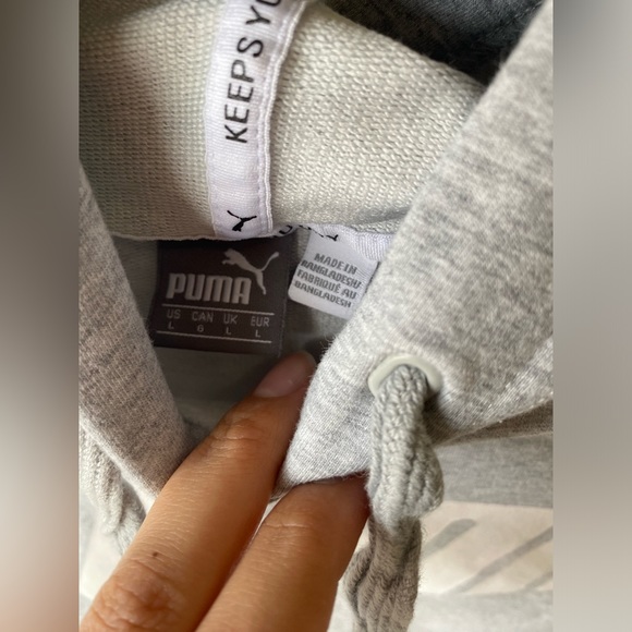 PUMA || cropped hoodie - Picture 3 of 5